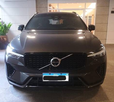 VOLVO XC60 2.0 T8 RECHARGE ULTIMATE DARK AWD GEARTRONIC
